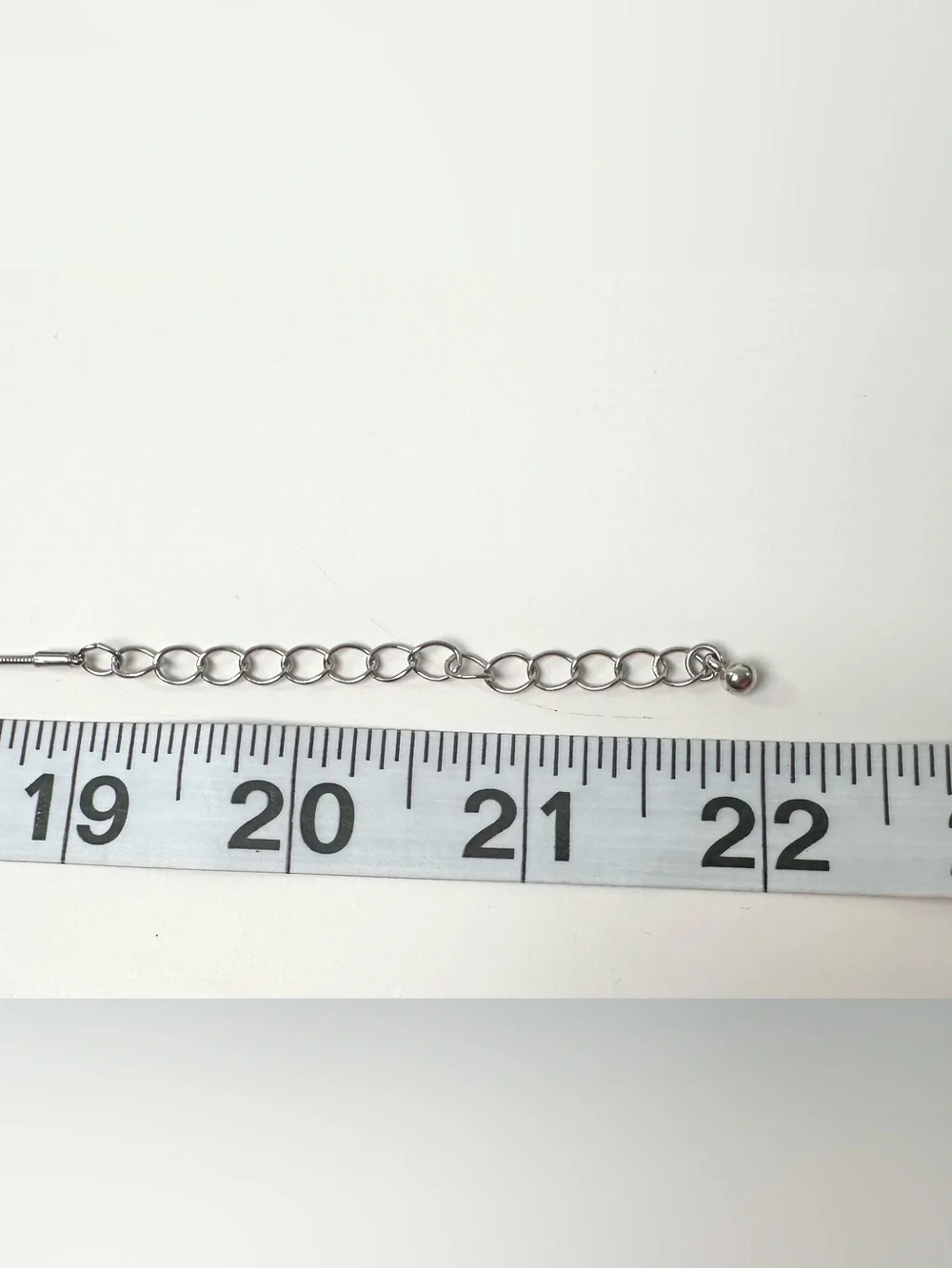 🤍 Silver Tone Concentric Circles Pendant Necklace
